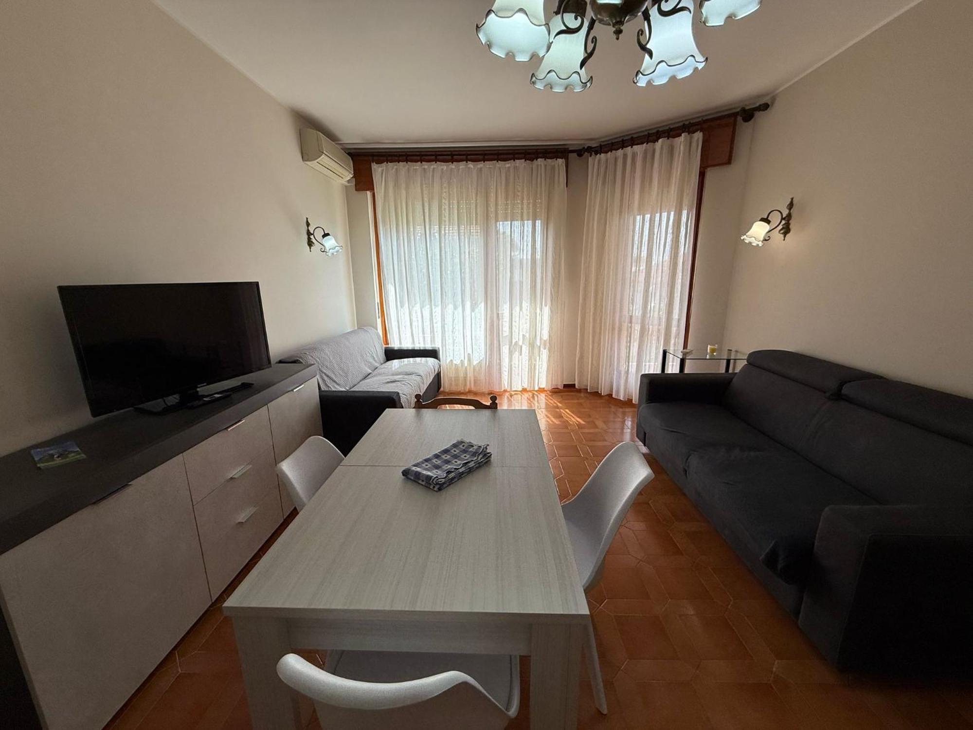 Wh - Appartamento Siccardi In Zona Residenziale Con Posto Auto Sanremo Ngoại thất bức ảnh